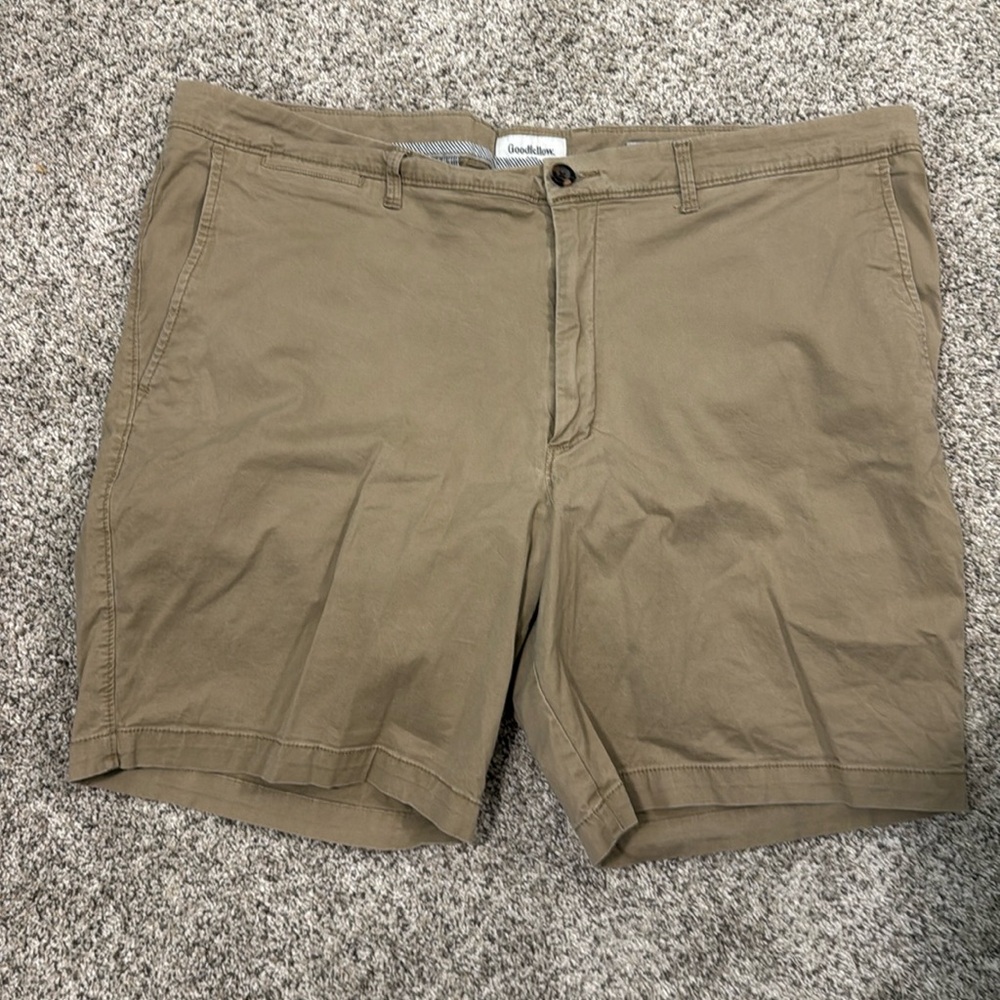 Men’s good fellow khaki shorts